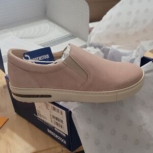 Birkenstock Oswego in Light Rose